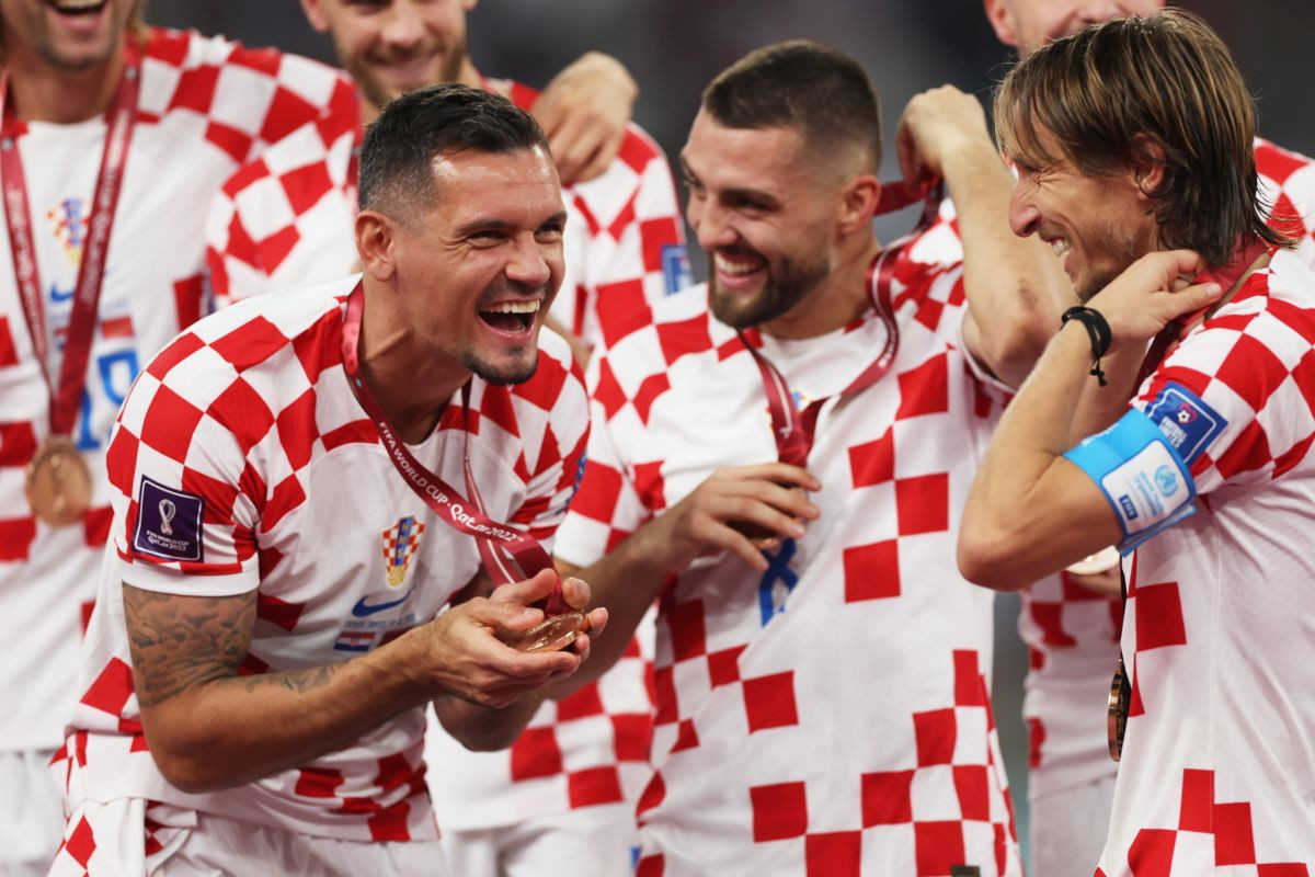 Oblači crno-bijeli dres: Dejan Lovren ima novi klub!