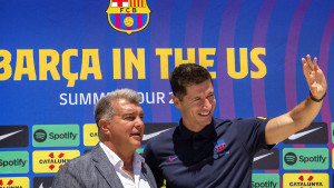 Laporta ima plan: Kako do regitracije za Lewu i Raphinhu?