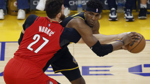 Neefikasna utakmica i poraz Portlanda, Nurkiću zamalo izmakao double-double