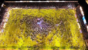 "Mravinjak" na stadionu, navijači u delirijumu: Kultni se klub se vraća nakon 12 godina borbe