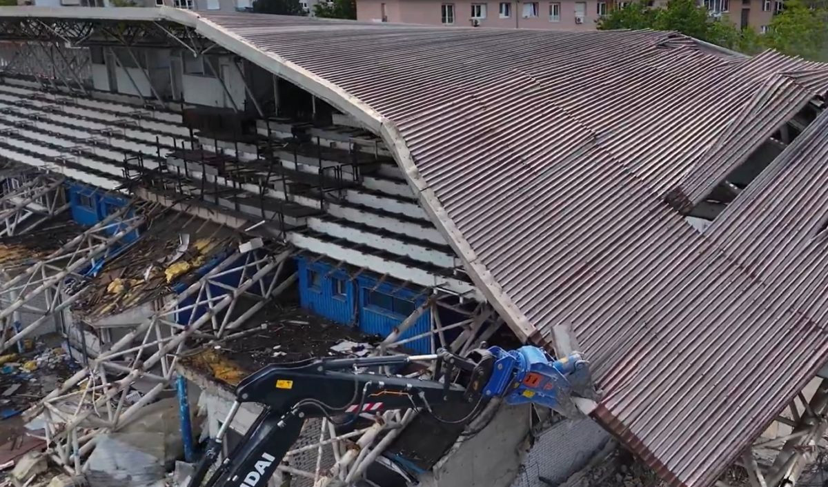 Emocije kakve Hrvatska i regija ne pamte: Kultni stadion sravnjen sa zemljom Emocije kakve Hrvatska i regija ne pamte: Kultni stadion sravnjen sa zemljom