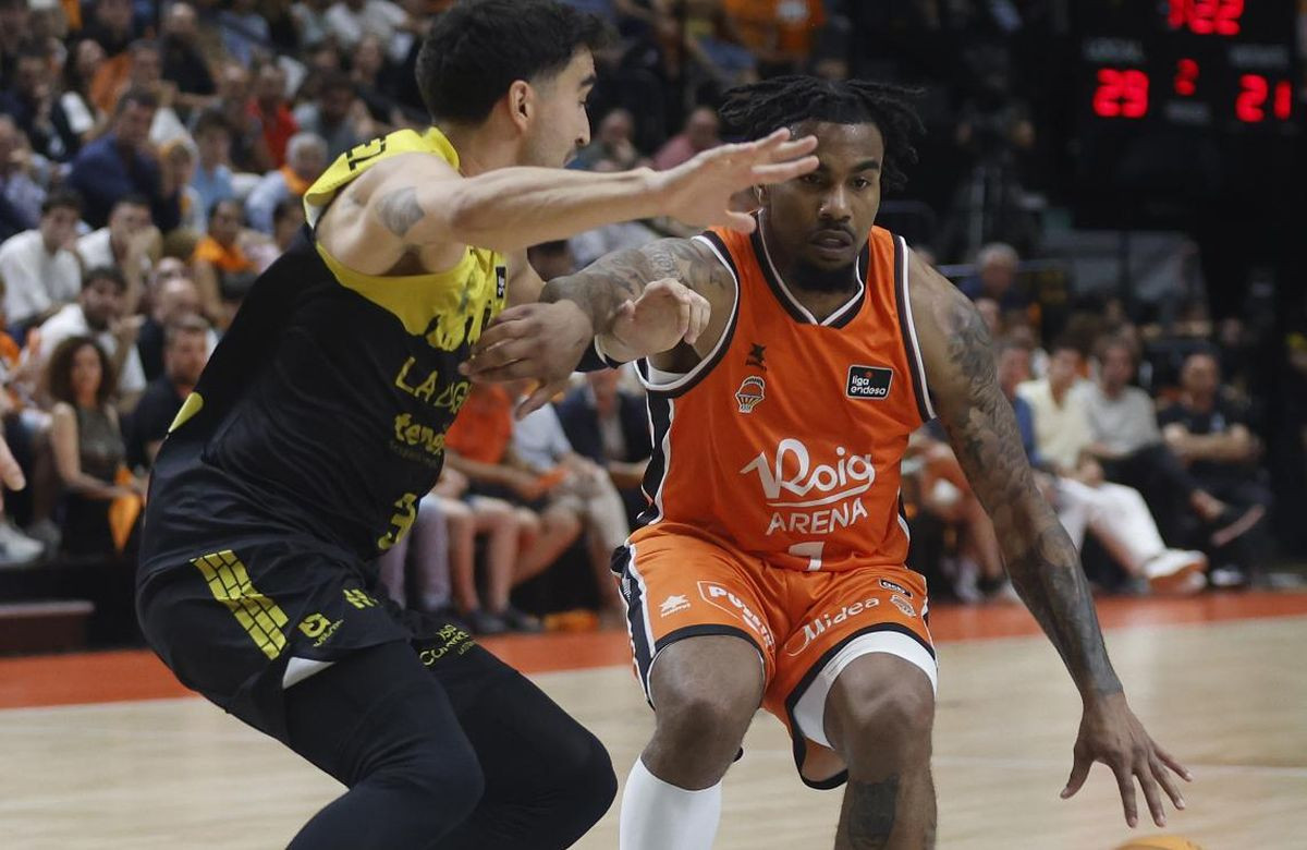 Demoliranje stoljeća u polufinalu ACB lige: Valencia pregazila i ponizila Tenerife Demoliranje stoljeća u polufinalu ACB lige: Valencia pregazila i ponizila Tenerife