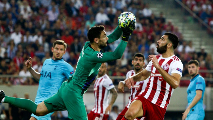Horor u Engleskoj: Lloris se okliznuo i doživio stravičan lom ruke