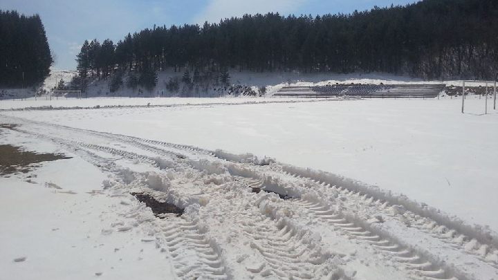 Snijeg odgodio susret Kupresa i Tomislava