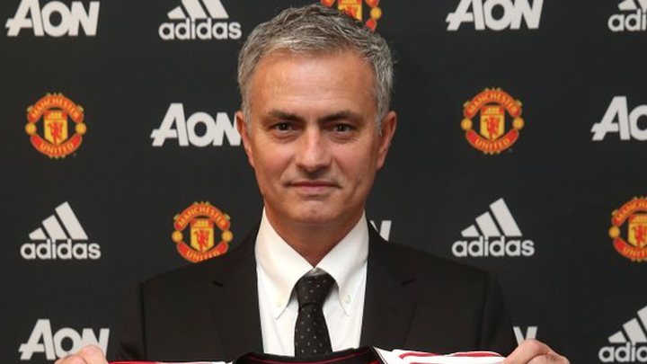 Zvanično: Mourinho novi menadžer Manchester Uniteda!