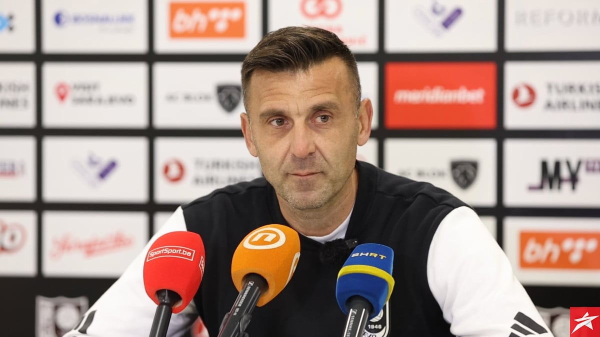 Cvitanović ponosan na mlade igrače Sarajeva: "To je čast, ponos i obaveza" Cvitanović ponosan na mlade igrače Sarajeva: "To je čast, ponos i obaveza"