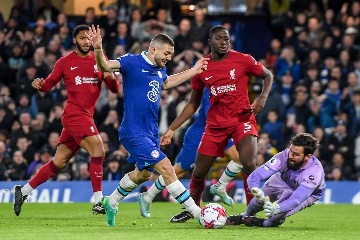 Chelsea i bez Pottera igra loše, ali ni Liverpool nije briljirao Chelsea i bez Pottera igra loše, ali ni Liverpool nije briljirao
