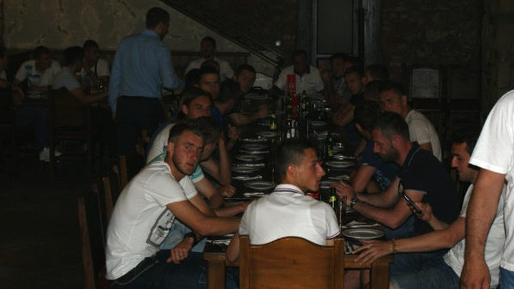 Zajedničko druženje crveno-crne porodice pred važne mečeve Zajedničko druženje crveno-crne porodice pred važne mečeve