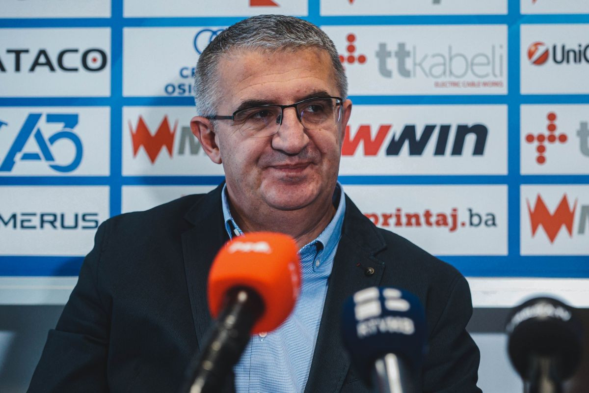 Novi trener je stigao na Pecaru, debi na klupi je već sutra u ABA 2 ligi Novi trener je stigao na Pecaru, debi na klupi je već sutra u ABA 2 ligi