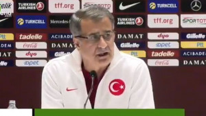 Turskog selektora pitali o nepozivanju jednog igrača, a on odgovorio: Nisam ni znao da je Turčin...