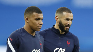 Karim Benzema objavom okončao prijateljstvo s Kylianom Mbappeom?