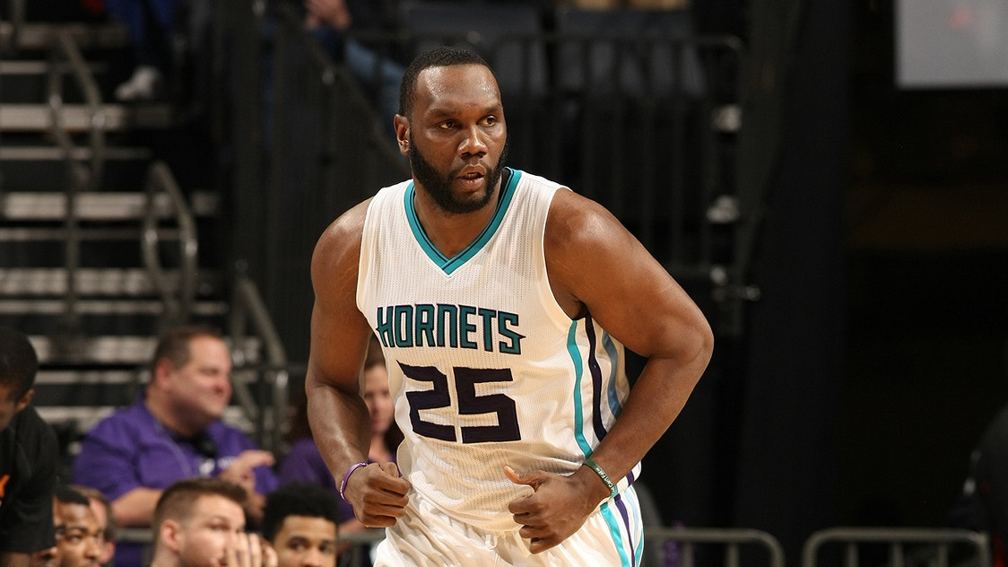 Al Jefferson potpisao za Xinijang