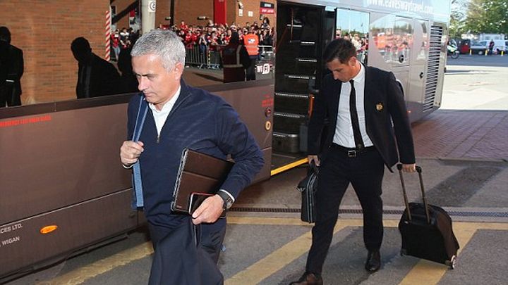 Mourinho prilikom odabira sastava ponovo poslušao navijače