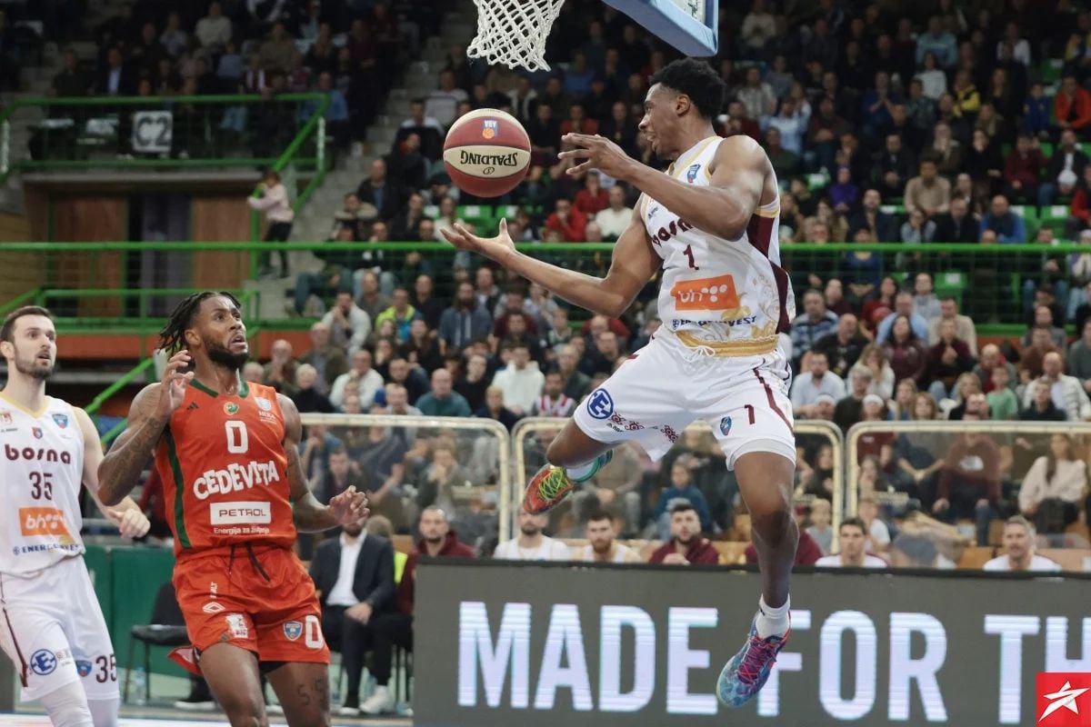 Bosna zbog Dubaija "seli" u Skenderiju, sezonske ulaznice važe za mečeve Eurolige u Zetri Bosna zbog Dubaija "seli" u Skenderiju, sezonske ulaznice važe za mečeve Eurolige u Zetri