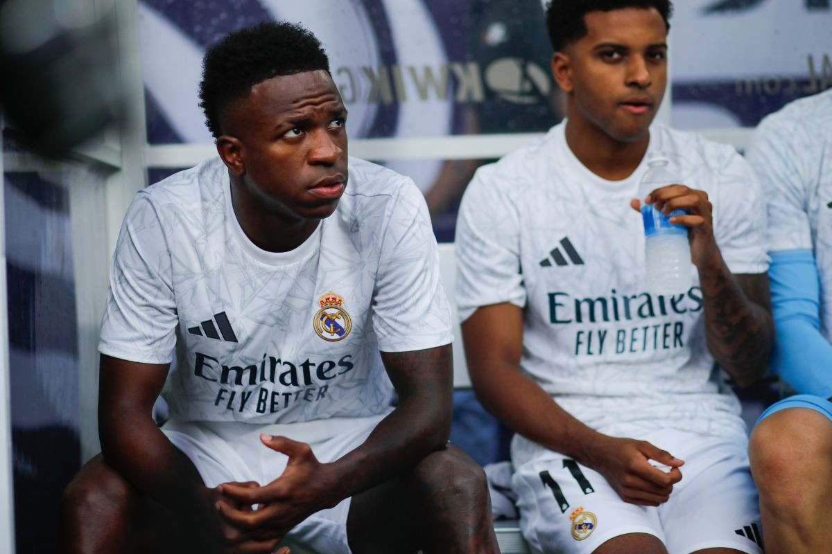Vinicius želi završiti karijeru u Realu, ali priznao da poziv tog kluba ne bi odbio: "Otišao bih" Vinicius želi završiti karijeru u Realu, ali priznao da poziv tog kluba ne bi odbio: "Otišao bih"