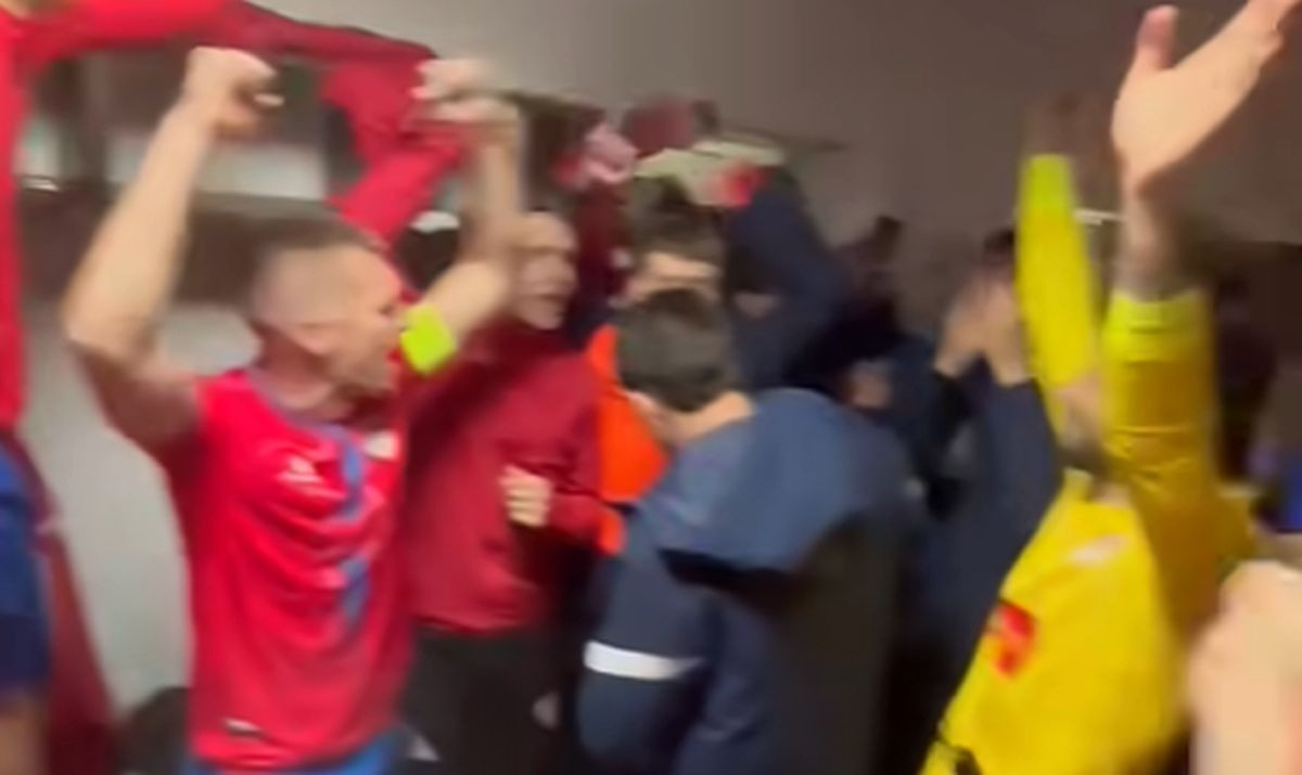 Borac slavio u Mostaru, slavlje krenuo na terenu, a pravi "lom" nastao u slvačionici Borac slavio u Mostaru, slavlje krenuo na terenu, a pravi "lom" nastao u slvačionici