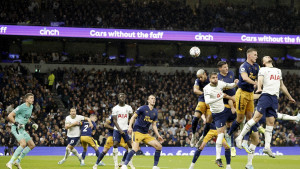 Užasna, tmurna i kišna noć za Tottenham: Svrake bez muke do tri boda i četvrtog mjesta 