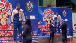 Žena sređena od glave do pete pružila ruku Rusu, zbog reakcije više ga nije smjela ni pogledati