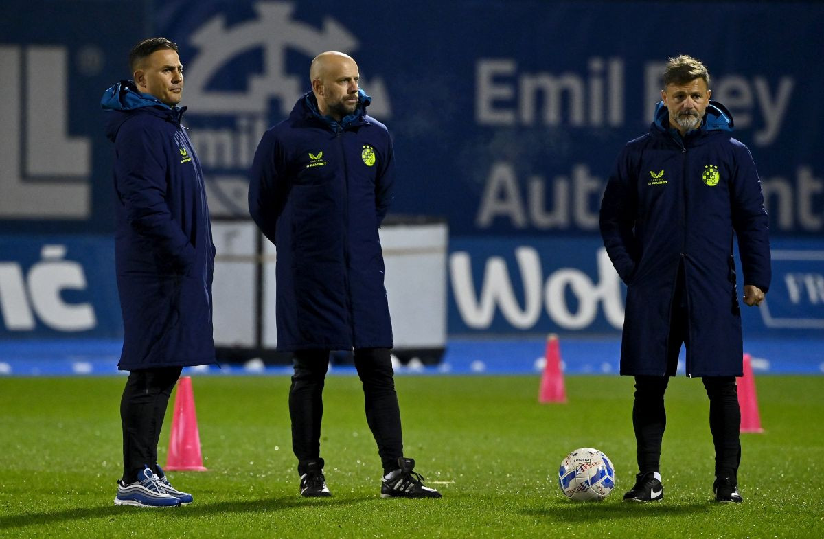Cannavaro nametnuo autoritet zvijezdama Dinama, jasno ih je upozorio: "Ne možete tako..." Cannavaro nametnuo autoritet zvijezdama Dinama, jasno ih je upozorio: "Ne možete tako..."