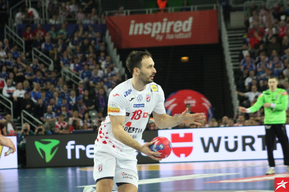 Igor Karačić nakon prolaska dalje: "Svi mi Balkanci bez emocije ne možemo igrati" Igor Karačić nakon prolaska dalje: "Svi mi Balkanci bez emocije ne možemo igrati"