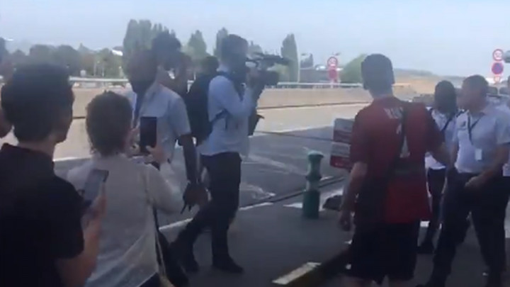 Grad na nogama: Renato Sanches stigao uz veliko obezbjeđenje