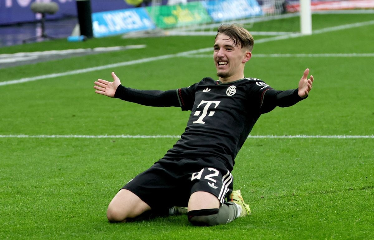 Bayernovo čudo od djeteta zarađuje siću, od februara će biti bogataš kada vidi šta ga čeka! Bayernovo čudo od djeteta zarađuje siću, od februara će biti bogataš kada vidi šta ga čeka!