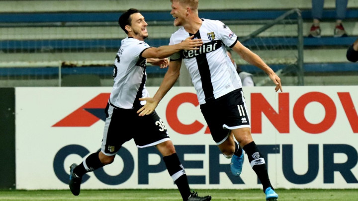 Parma razbila Genou, hat-trick fantastičnog Corneliusa