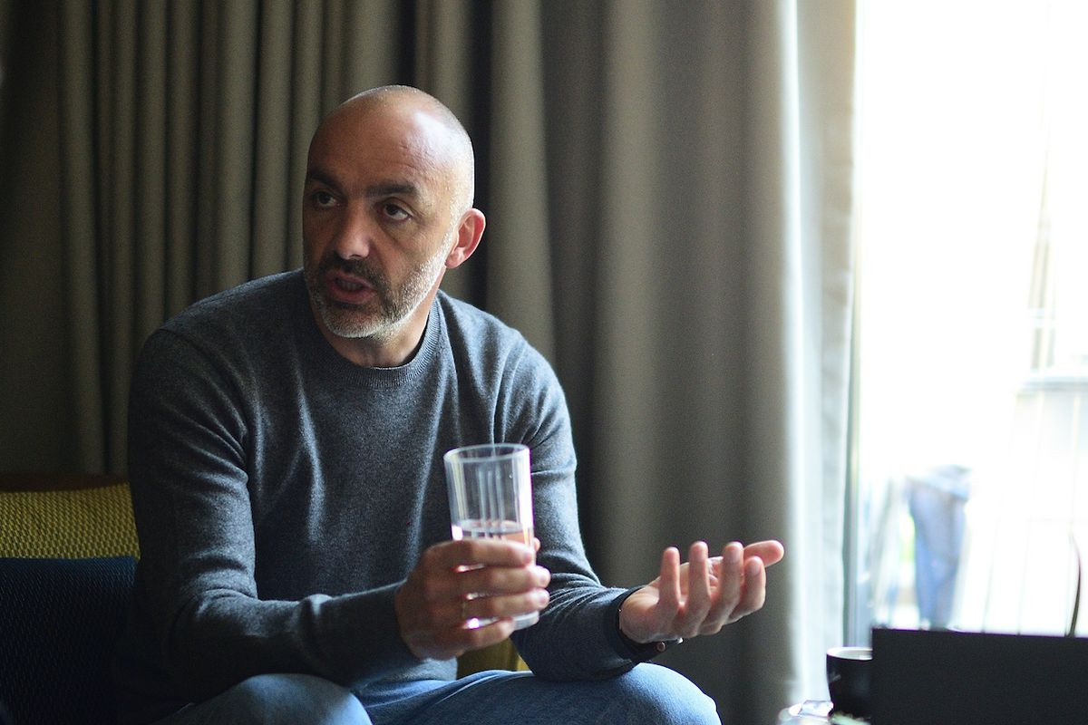 Srbin u Tel Avivu spašava živu glavu - Izraelski huligani krenuli u brutalan napad