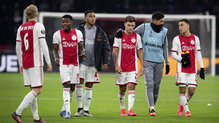 Ajax predstavio nove dresove i pokazao da ih niko ne može nadmašiti