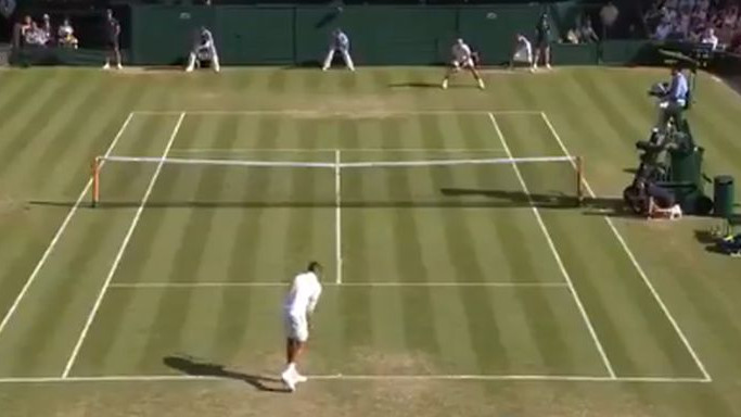 Kyrgios ponovo sve šokirao načinom na koji je servirao i osvojio poen protiv Nadala