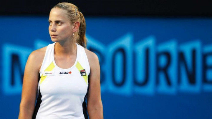 Teniserka Jelena Dokić razočarana ponašanjem ljudi u toku pandemije koronavirusom