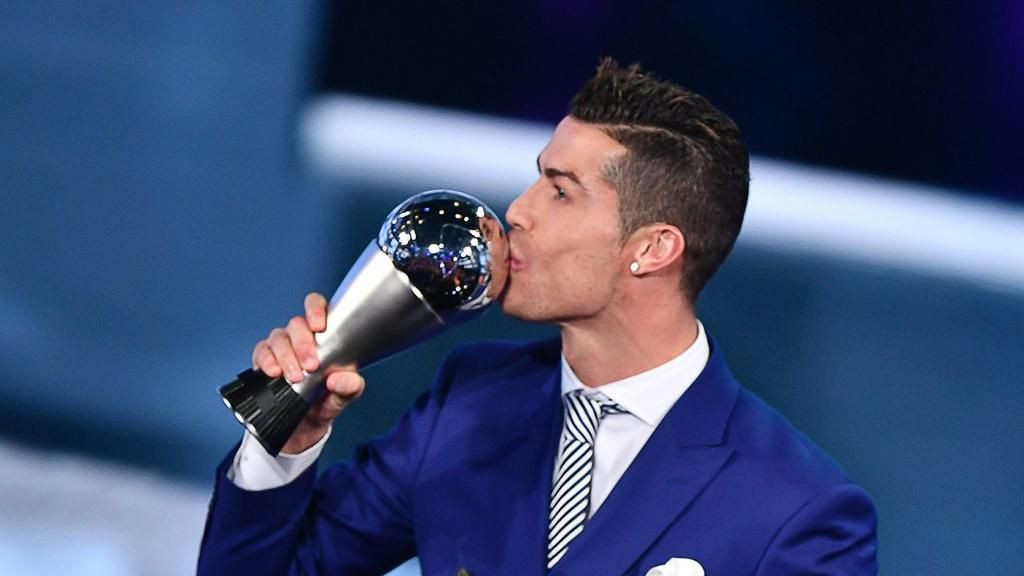 Ronaldo objasnio zašto večeras ne dolazi na FIFA-inu ceremoniju