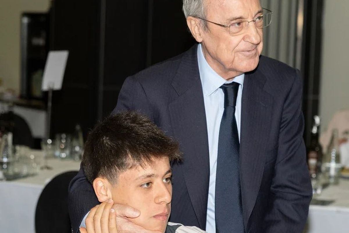Perez našao novog trenera za Real Madrid: "Evo vam i Arda Guler za njega" Perez našao novog trenera za Real Madrid: "Evo vam i Arda Guler za njega"