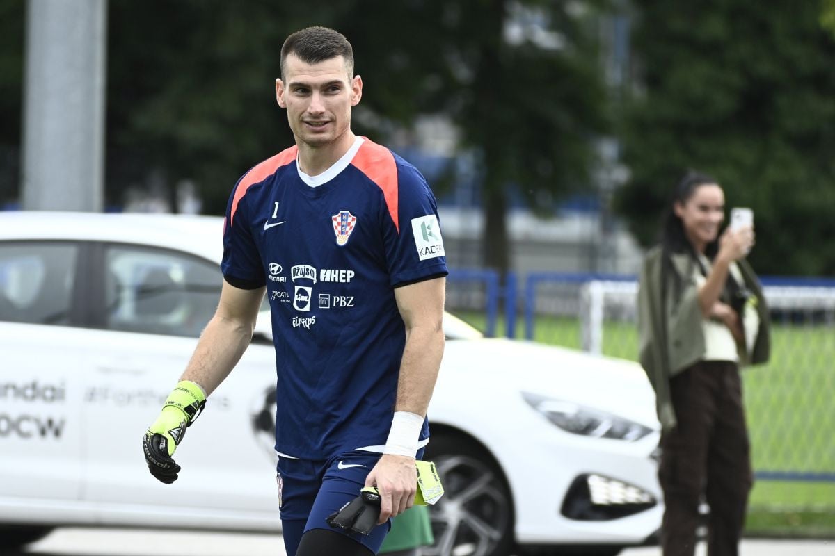Dominik Livaković napravio nevjerovatan potez i 'najavio' veliki transfer!