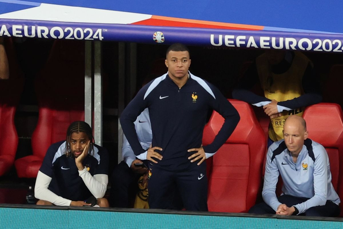 Nije ni debitovao, a Mbappe već pravi probleme Realu Nije ni debitovao, a Mbappe već pravi probleme Realu