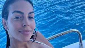 Georginina objava izazvala potpuni haos: "Pa, ona je potpuno gola"