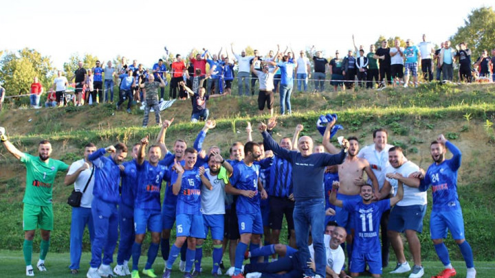 Gradina gazi ka tituli, navijači u Mionici proslavili važnu pobjedu