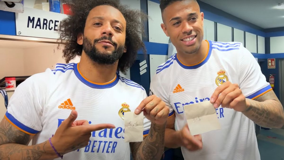 Da je Real drugačiji od ostalih potvrđuje i papirić kojeg je pokazao Marcelo Da je Real drugačiji od ostalih potvrđuje i papirić kojeg je pokazao Marcelo