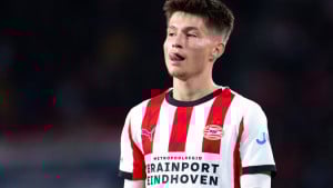 Bajraktarević pred očima Barbareza upisao asistenciju, navijači su rekli svoje mišljenje!