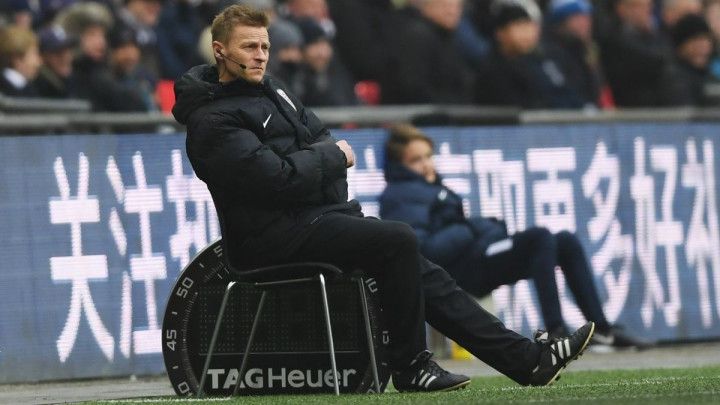 Na Wembleyju zafalilo sudija: Navijač delegira susret Tottenhama i Huddersfielda