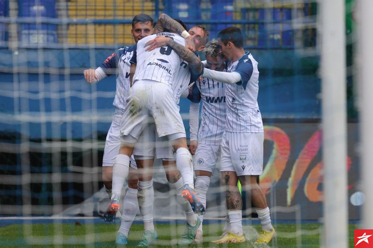 Željezničar "strpao" Kruševu 8 komada i zakoračio u polufinale Kupa BiH! Željezničar "strpao" Kruševu 8 komada i zakoračio u polufinale Kupa BiH!
