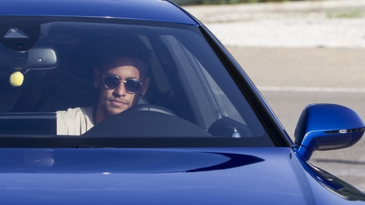 Službeno: Neymar obavijestio Barcelonu o odlasku