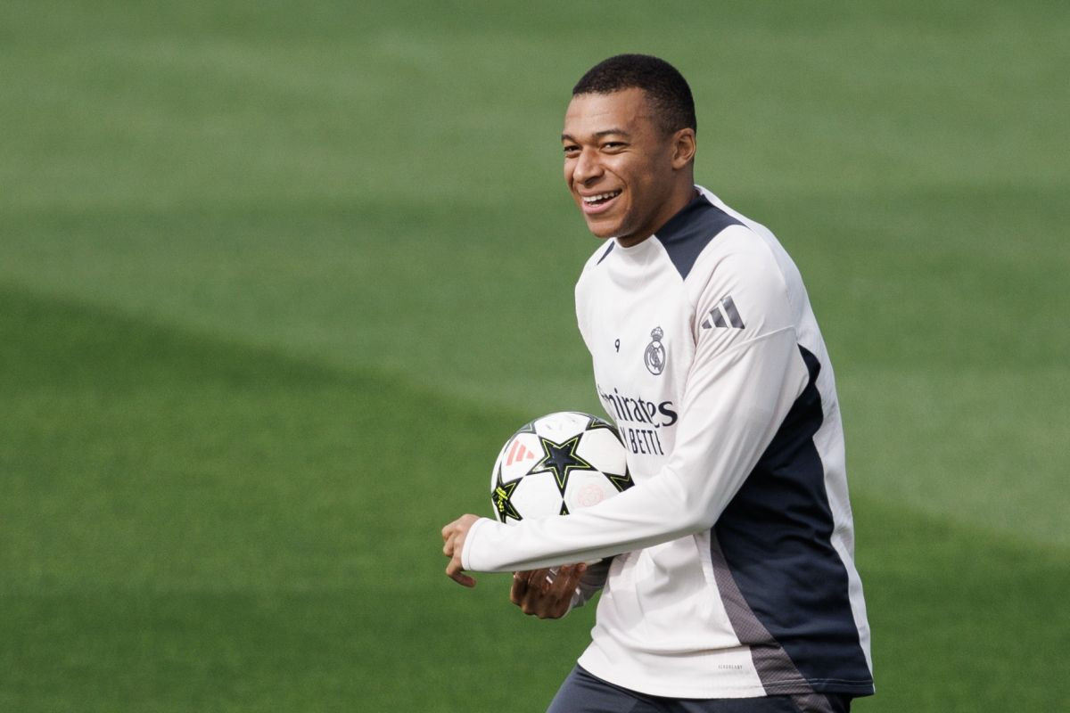 Mbappe se oglasio nakon što je izostavljen sa spiska Francuske, prvi komentar ostavio Vinicius! Mbappe se oglasio nakon što je izostavljen sa spiska Francuske, prvi komentar ostavio Vinicius!