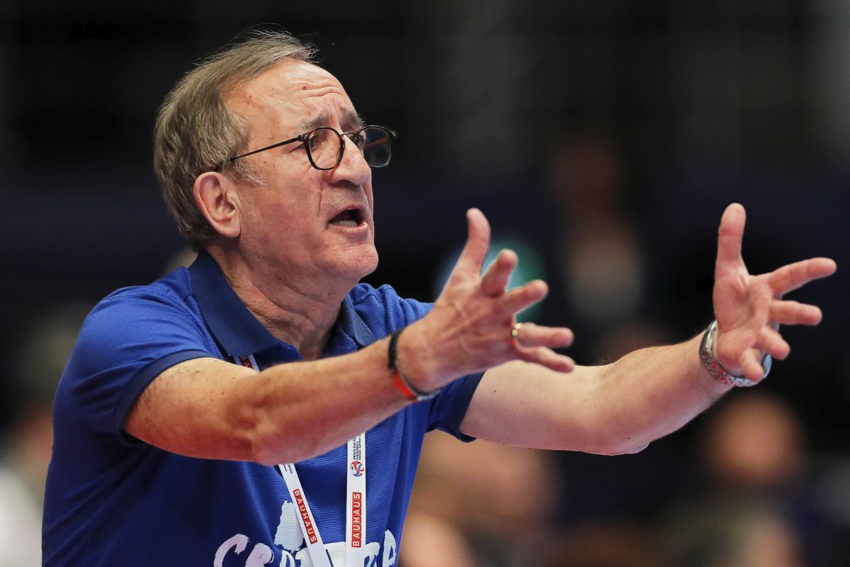 Lino Červar se zbog neobičnog problema nije pojavio na pressu Hrvatske Lino Červar se zbog neobičnog problema nije pojavio na pressu Hrvatske