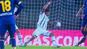 Rivali tvrde da je sudija 'pogurao' Juventus do pobjede: Je li zaista tako?