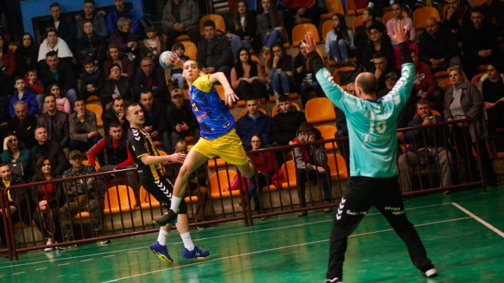 Kadetska rukometna reprezentacija BiH remizirala protiv RK Gradačac