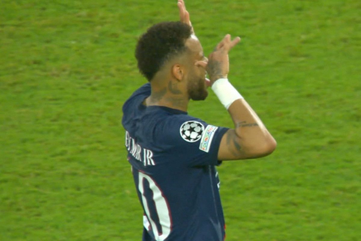 Bijesna reakcija Neymara: "Ah, vjeruješ li mi sad? Trebam tražiti od UEFA-e..."