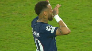 Bijesna reakcija Neymara: "Ah, vjeruješ li mi sad? Trebam tražiti od UEFA-e..."