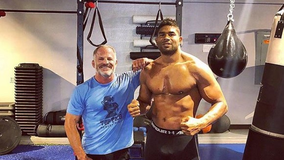 Overeem se vraća protiv neporaženog Rusa