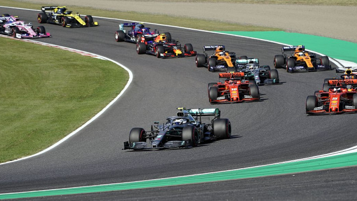 Bottas pobijedio u Japanu, Ferrari opet sve uprskao